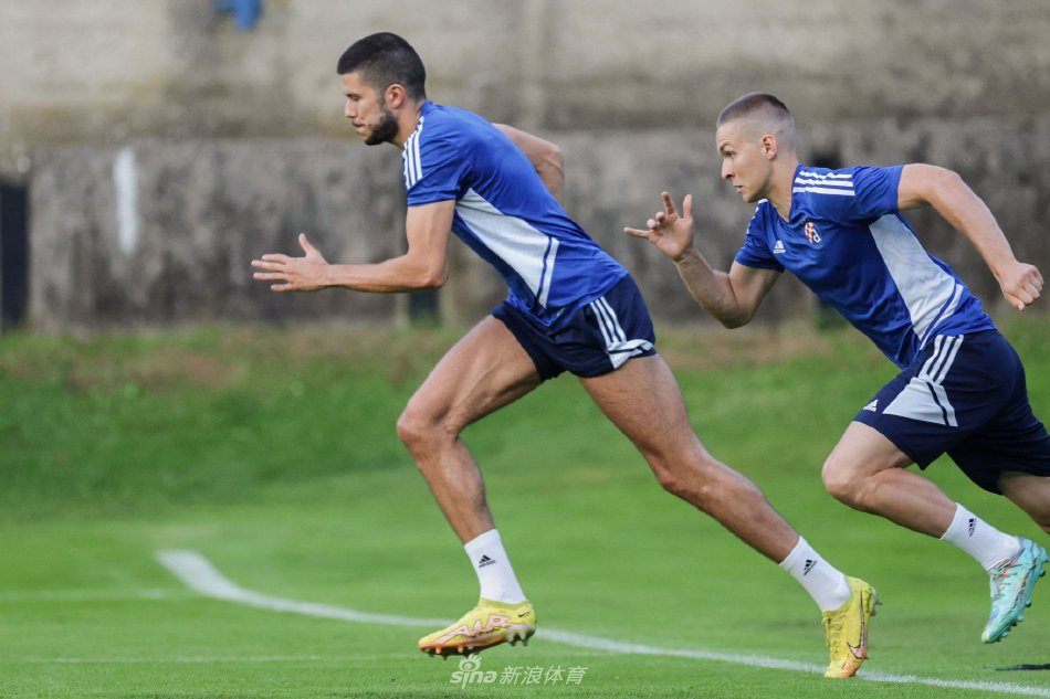 处于劣势 处于劣势