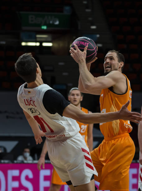 教练与球员 教练与球员