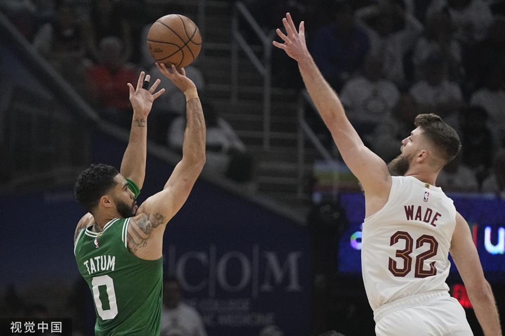 男双首登场 男双首登场